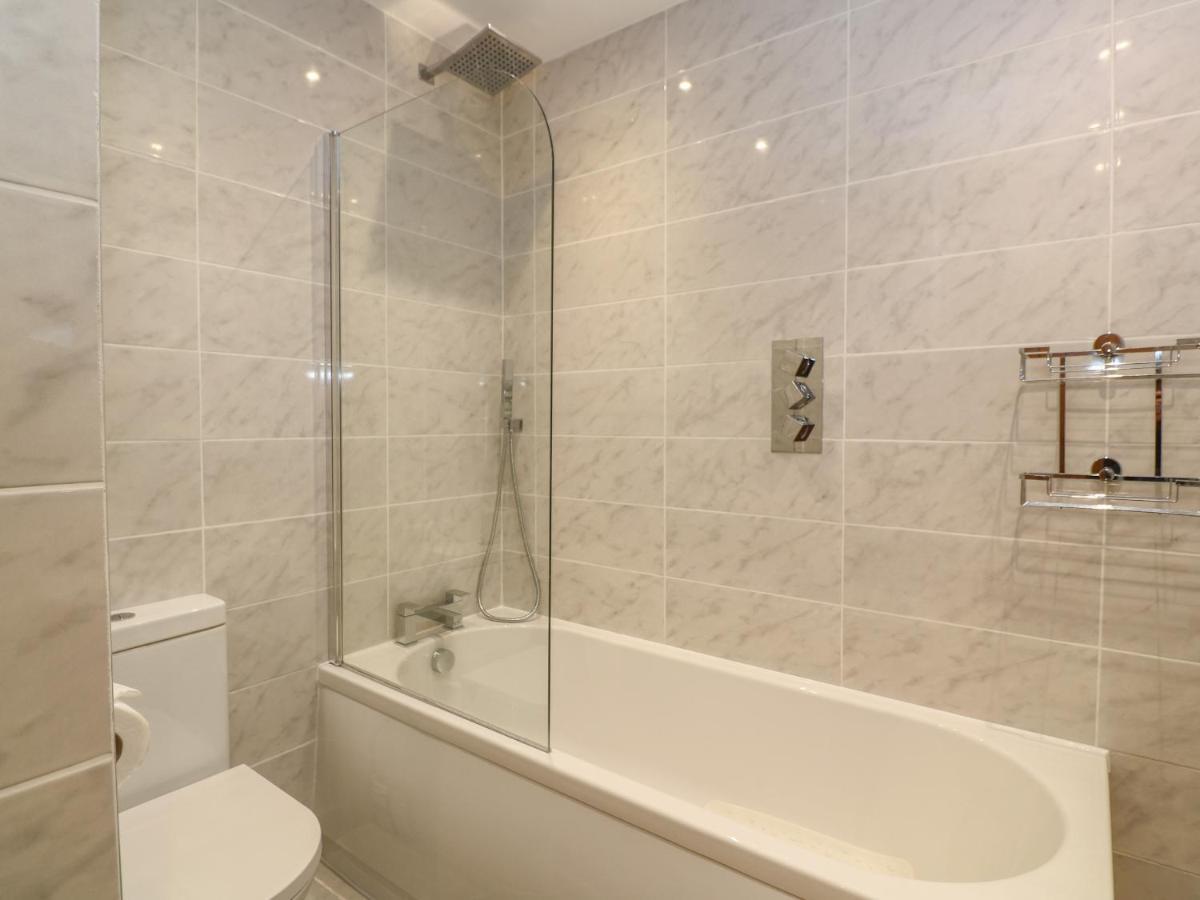 1 River View Looe Exterior photo